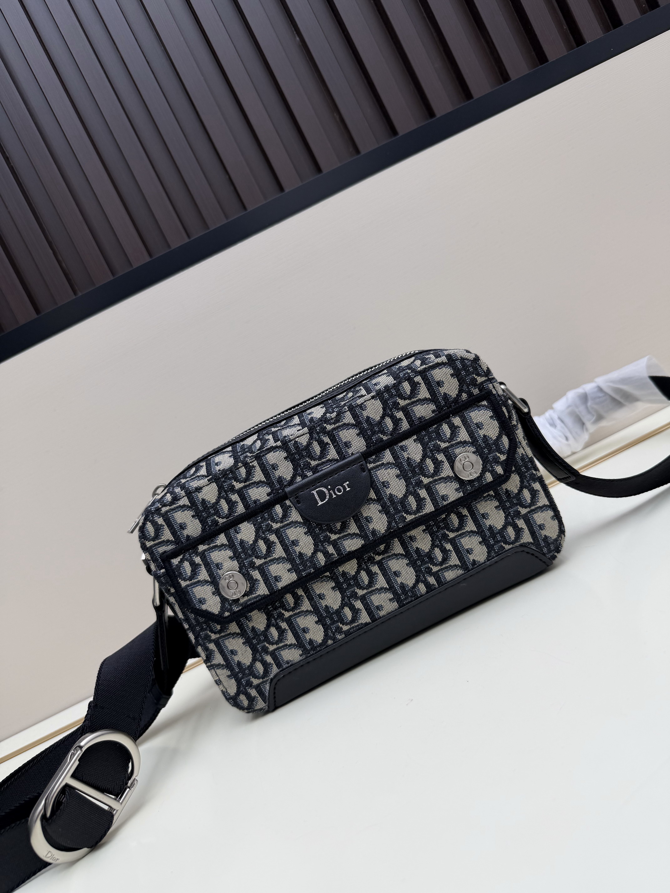 Dior Shoulder Bag ID:20261020-210